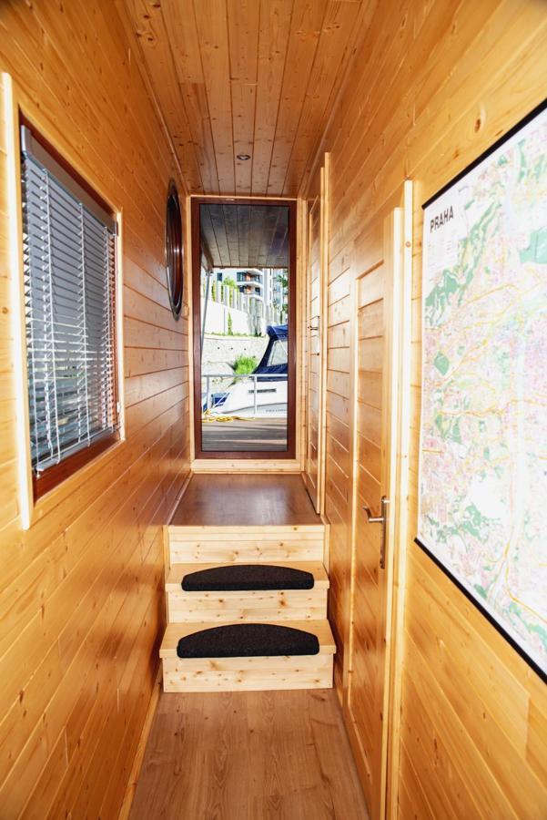 Houseboat Bonanza Prague Hotel Eksteriør billede